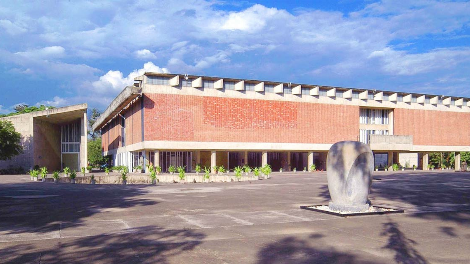 Government Museum and Art Gallery exhibits in Chandigarh
